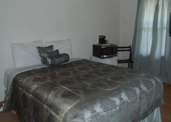 Motel Grand 2*